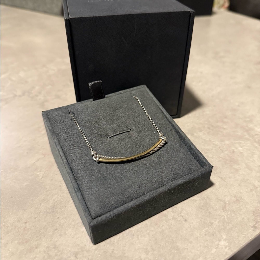 David Yurman CROSSOVER BAR NECKLACE